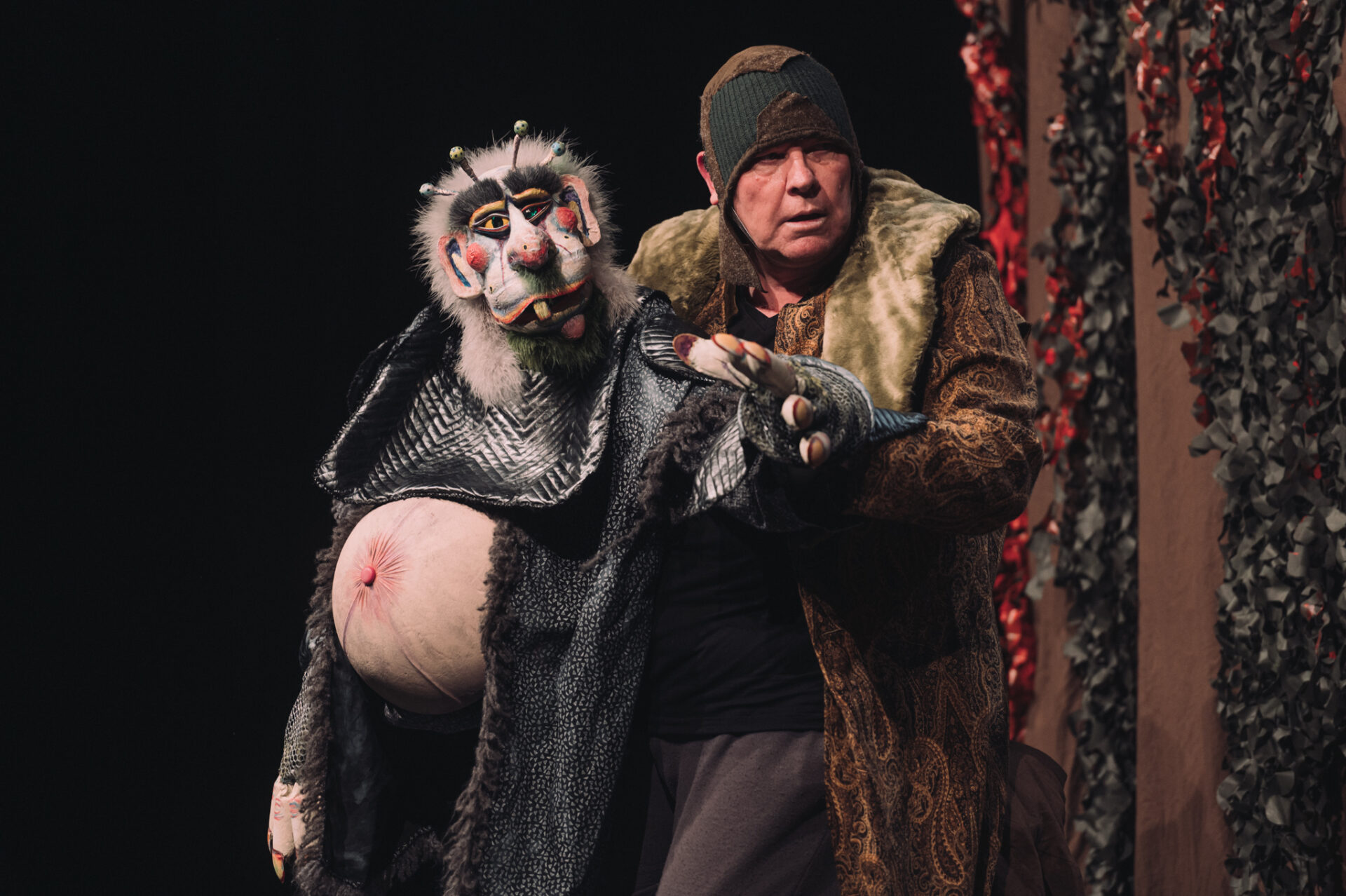 Photo. Neville Tranter joue Ubu