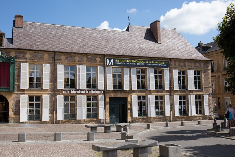 Façade Institut - photo Christophe Loiseau