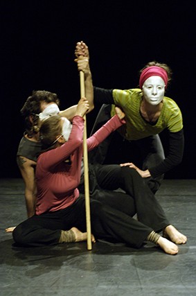 Stage d'été dirigé par Claire Heggen à l'Institut - photo Christophe Loiseau (2007)